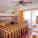 Playavera Hotel 4*