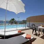 Playavera Hotel