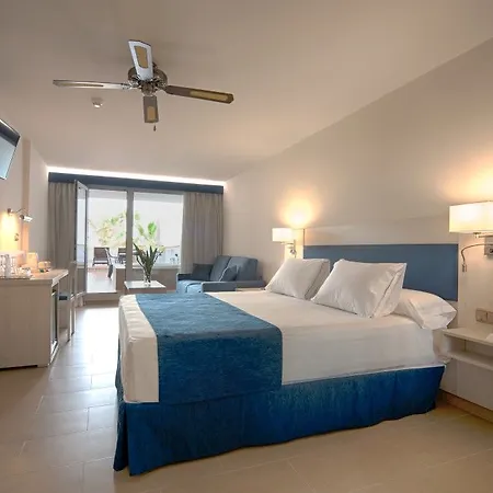 Playavera Hotel