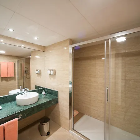 Playavera Hotel 4*